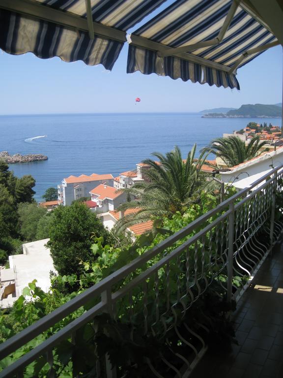 Apartmani Famelja Jovanovic Sveti Stefan Habitación foto