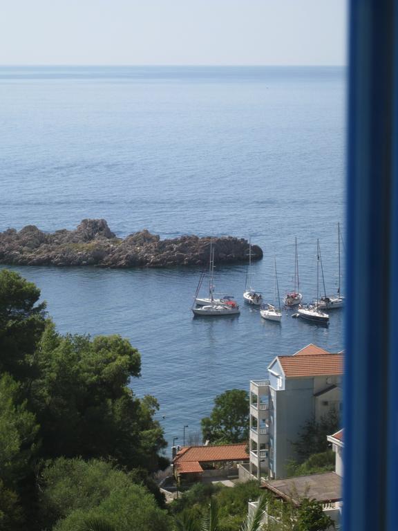 Apartmani Famelja Jovanovic Sveti Stefan Exterior foto
