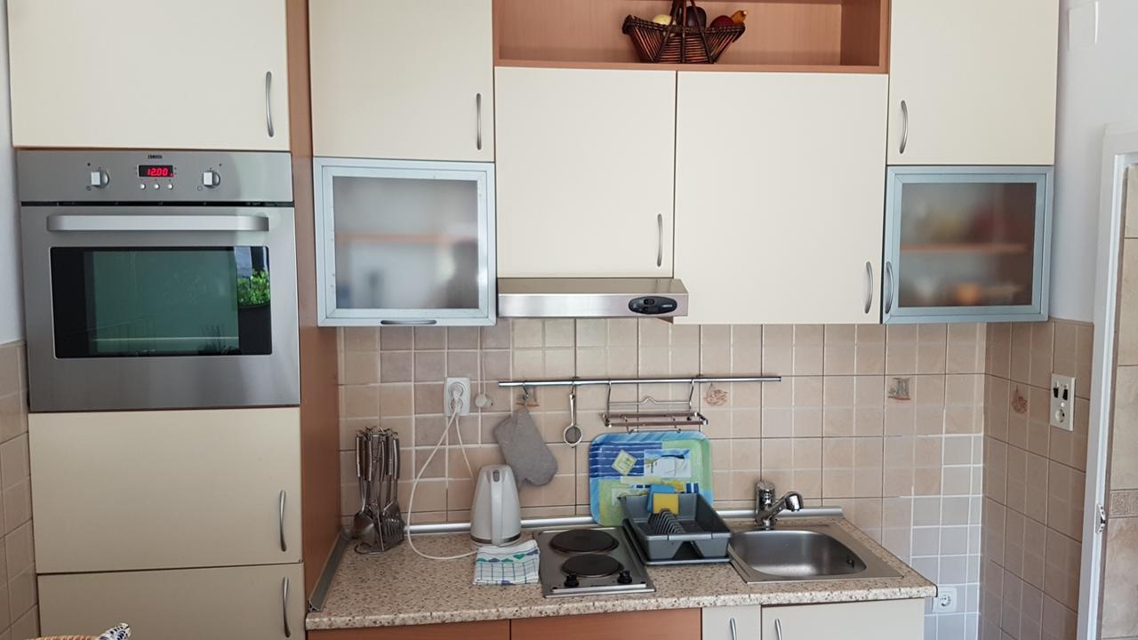 Apartmani Famelja Jovanovic Sveti Stefan Exterior foto