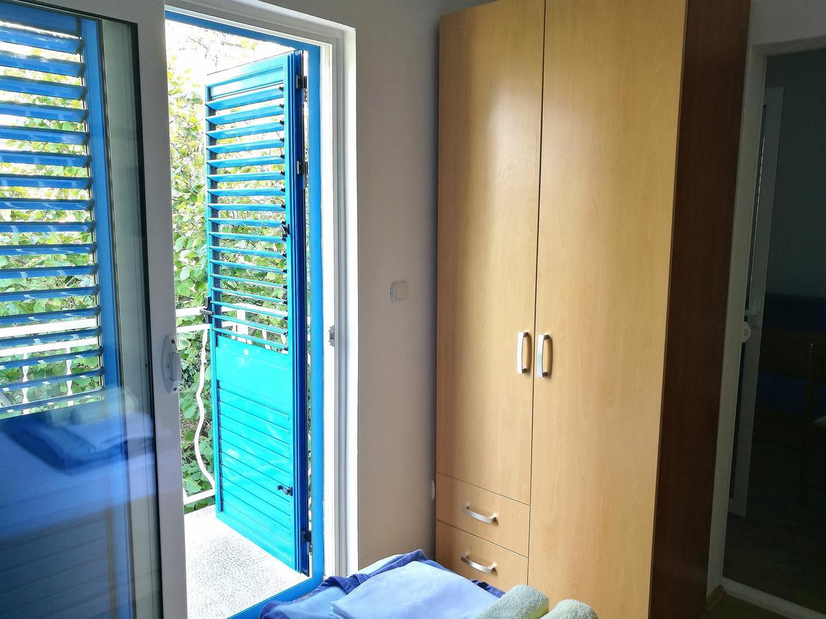 Apartmani Famelja Jovanovic Sveti Stefan Exterior foto